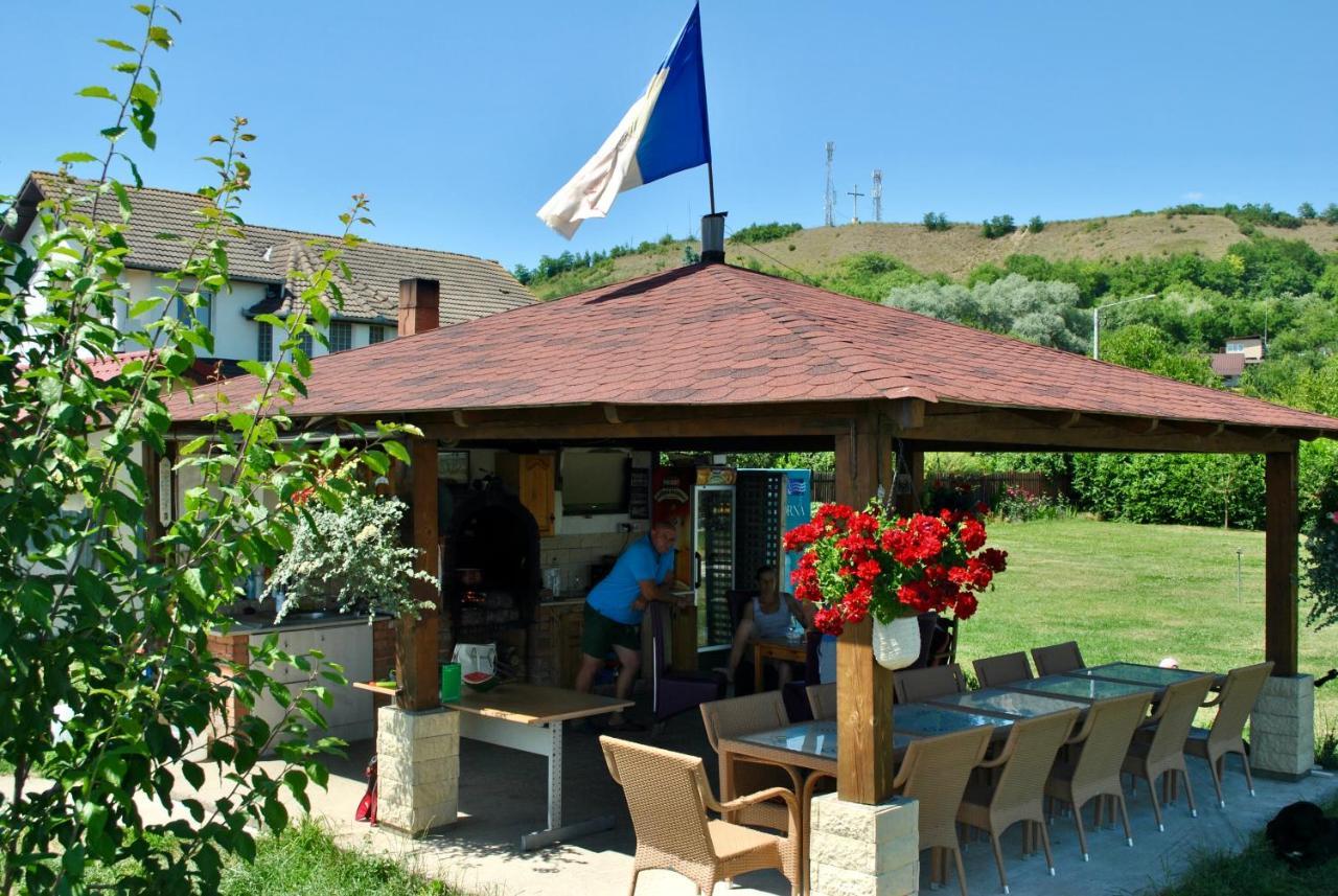 Camping La Foisor ทูร์ดา ภายนอก รูปภาพ
