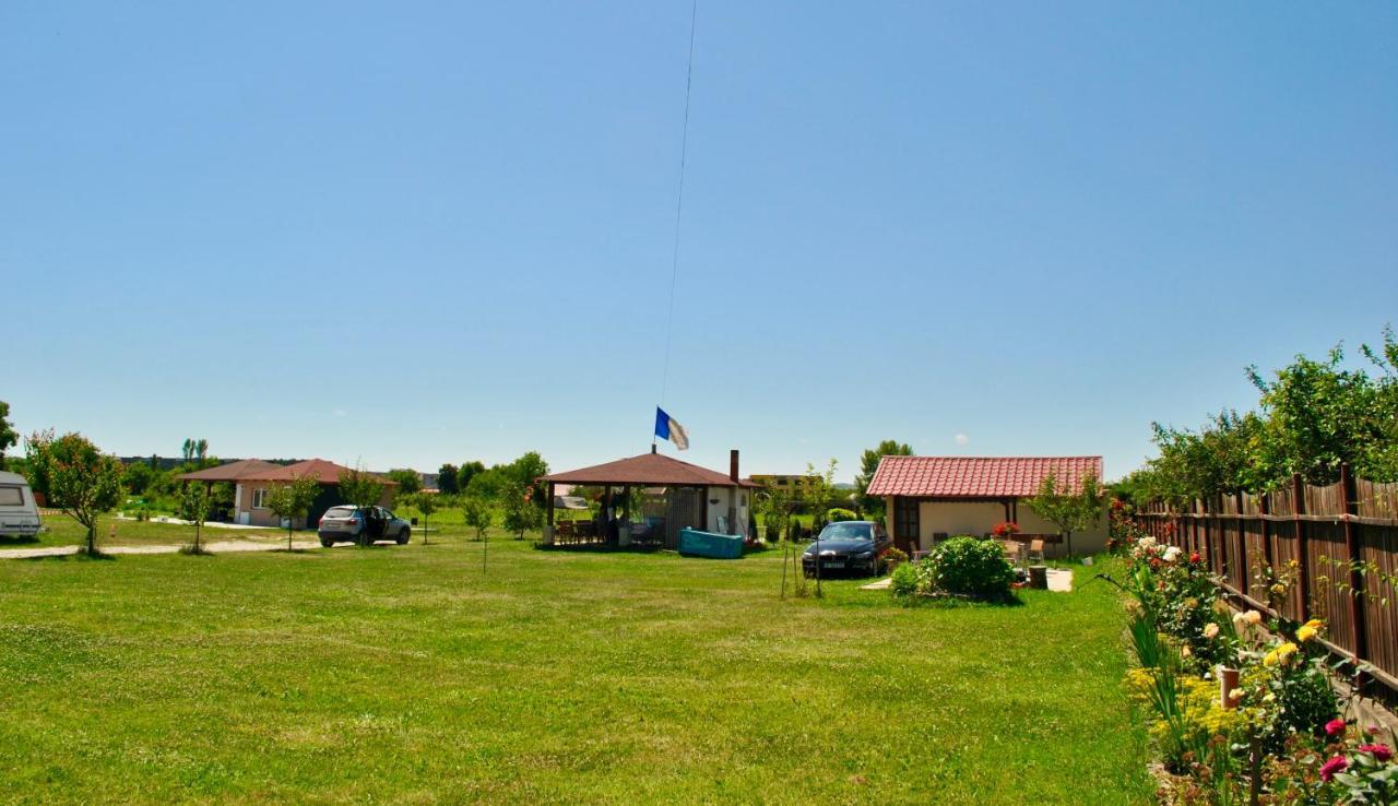 Camping La Foisor ทูร์ดา ภายนอก รูปภาพ